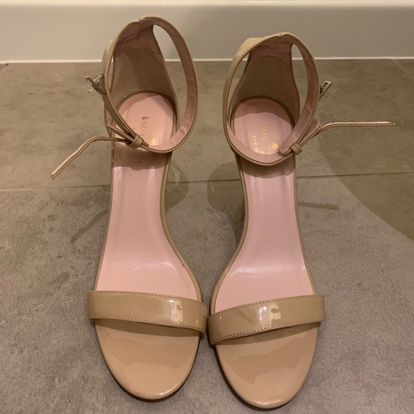 Kate Spade Patent Leather Ankle Strap Sandal Size 8 - Picture 2 of 3